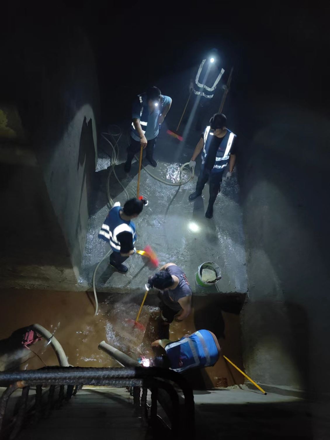 水箱清洗公司分享水池水箱在换季时需要清洗的三种情况