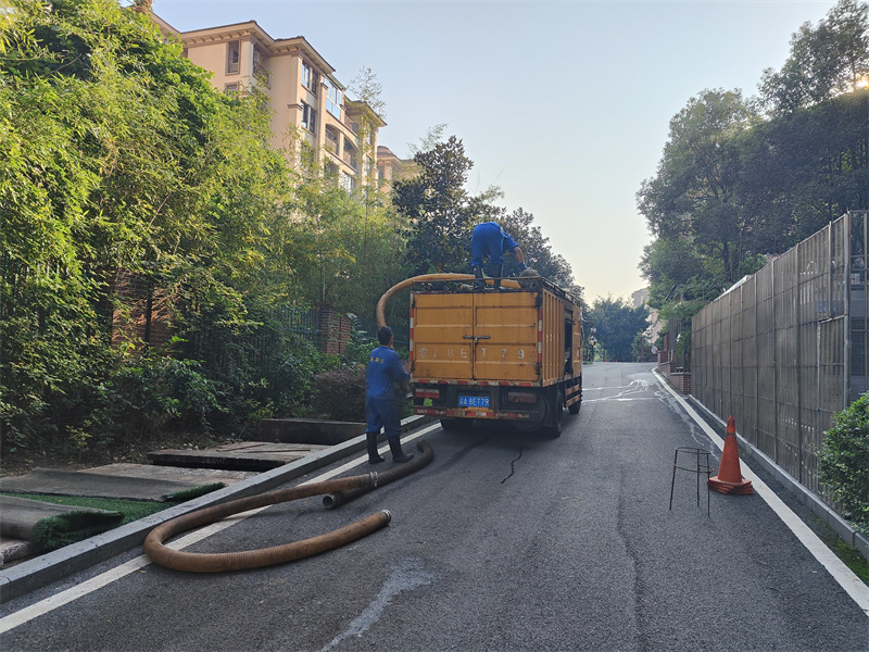 化粪池清掏
